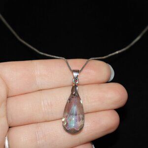 Beautiful sparkling silver and crystal drop necklace 16-18"